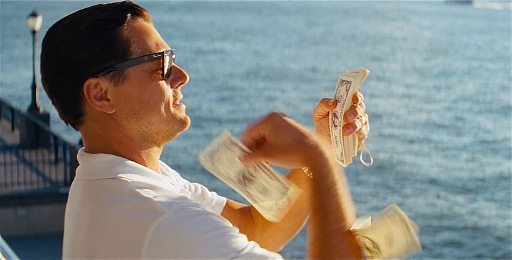 ウルフ・オブ・ウォールストリート ブルーレイ+DVDセット(初回限定DVD特典ディスク付き)(3枚組) [Blu-ray] Amazon.co.jp: ウルフ・オブ・ウォールストリート ブルーレイ+